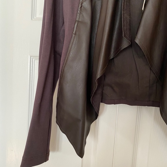 Kut from the Kloth -Size S - Picture 3 of 4